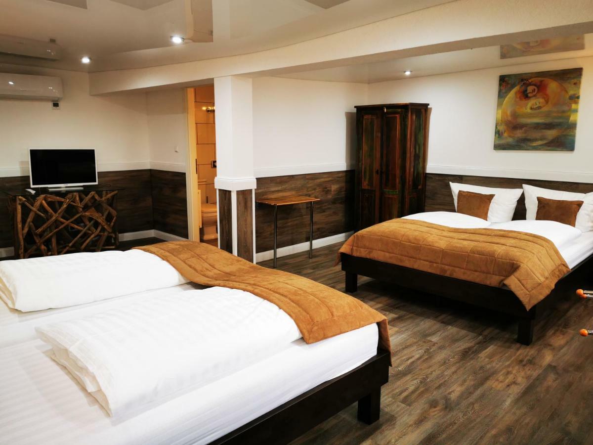 Risa Hotels - Landgasthaus Zum Kreuz ガッゲナウ エクステリア 写真