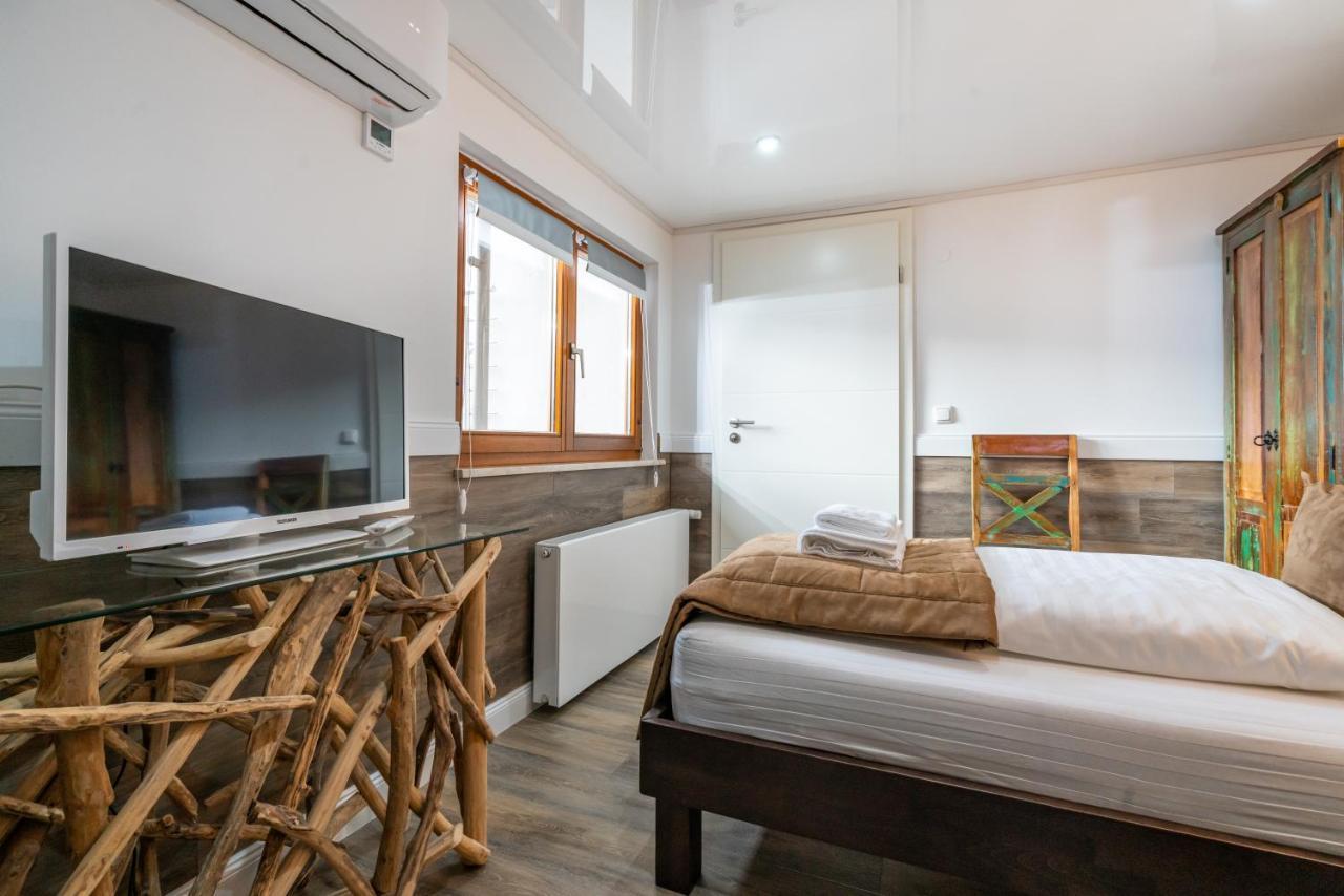 Risa Hotels - Landgasthaus Zum Kreuz ガッゲナウ エクステリア 写真