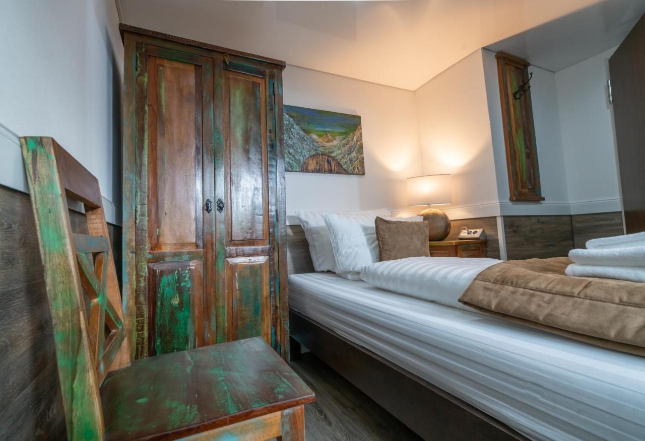 Risa Hotels - Landgasthaus Zum Kreuz ガッゲナウ エクステリア 写真